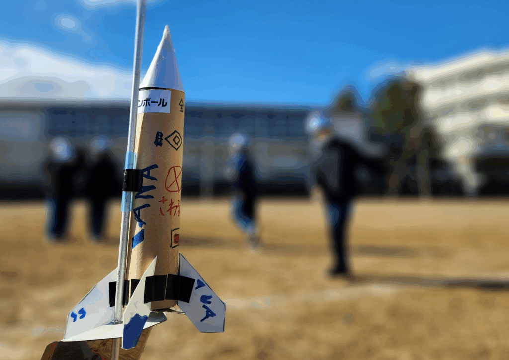 学友会準加盟団体のFROM THE EARTHがモデルロケット教室を開催しました